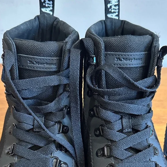 Dr. Martens Black Combs Boots size 41 (9) - Picture 5 of 13